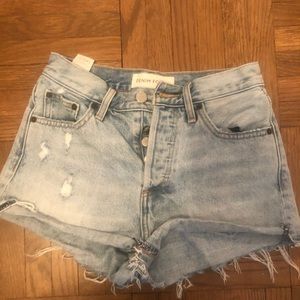 Denim forum jean shorts size 24